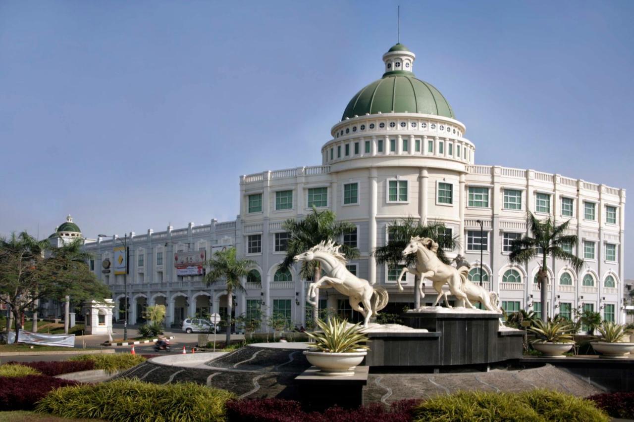 Hotel President Executive Club Cikarang Exteriér fotografie