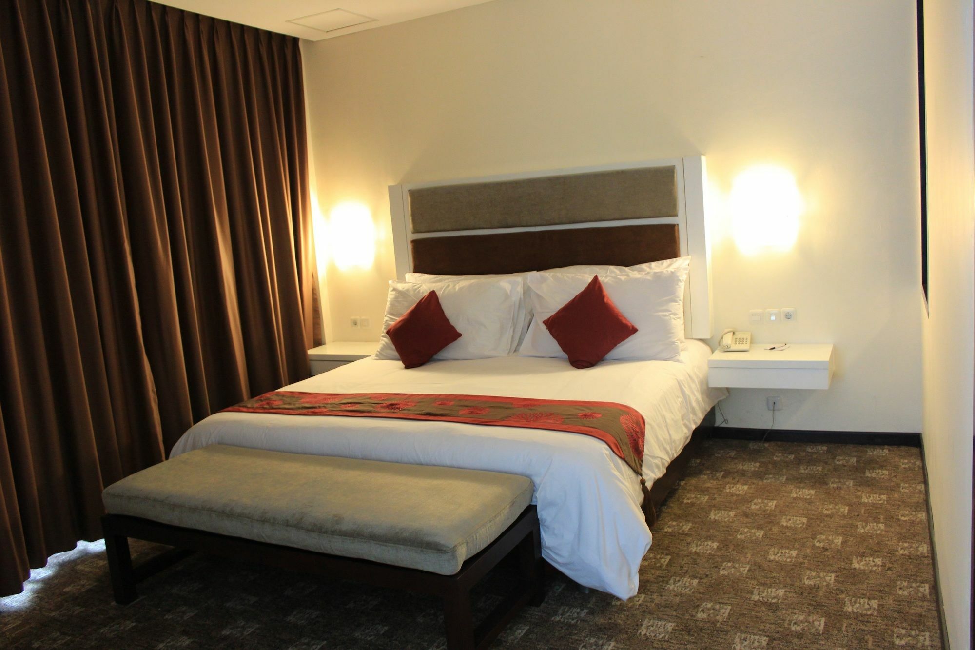 Hotel President Executive Club Cikarang Exteriér fotografie